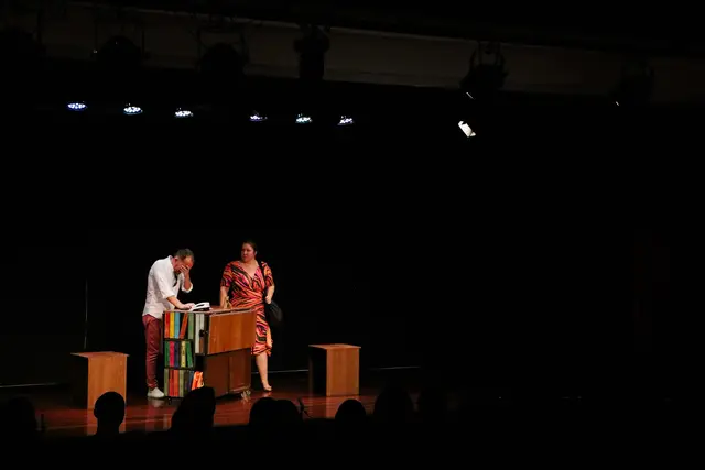 Cena do espetáculo Do Ré Mi Fu — registro 107